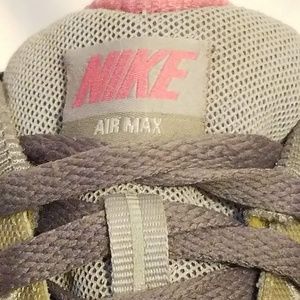 Womens Nike Air Max